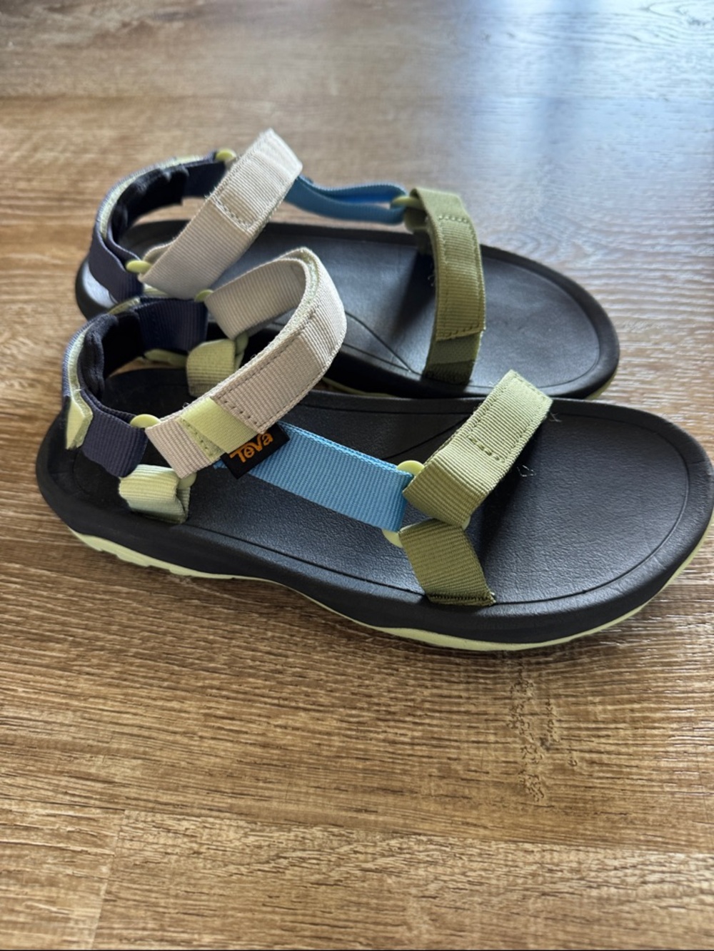 Teva Kids Hurricane Color Block Sandals - Size 3